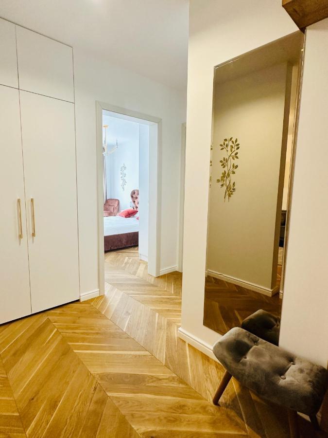 Bel Dom - The Central, Spacious 2 Rooms Luxury Apartment Kluż-Napoka Zewnętrze zdjęcie